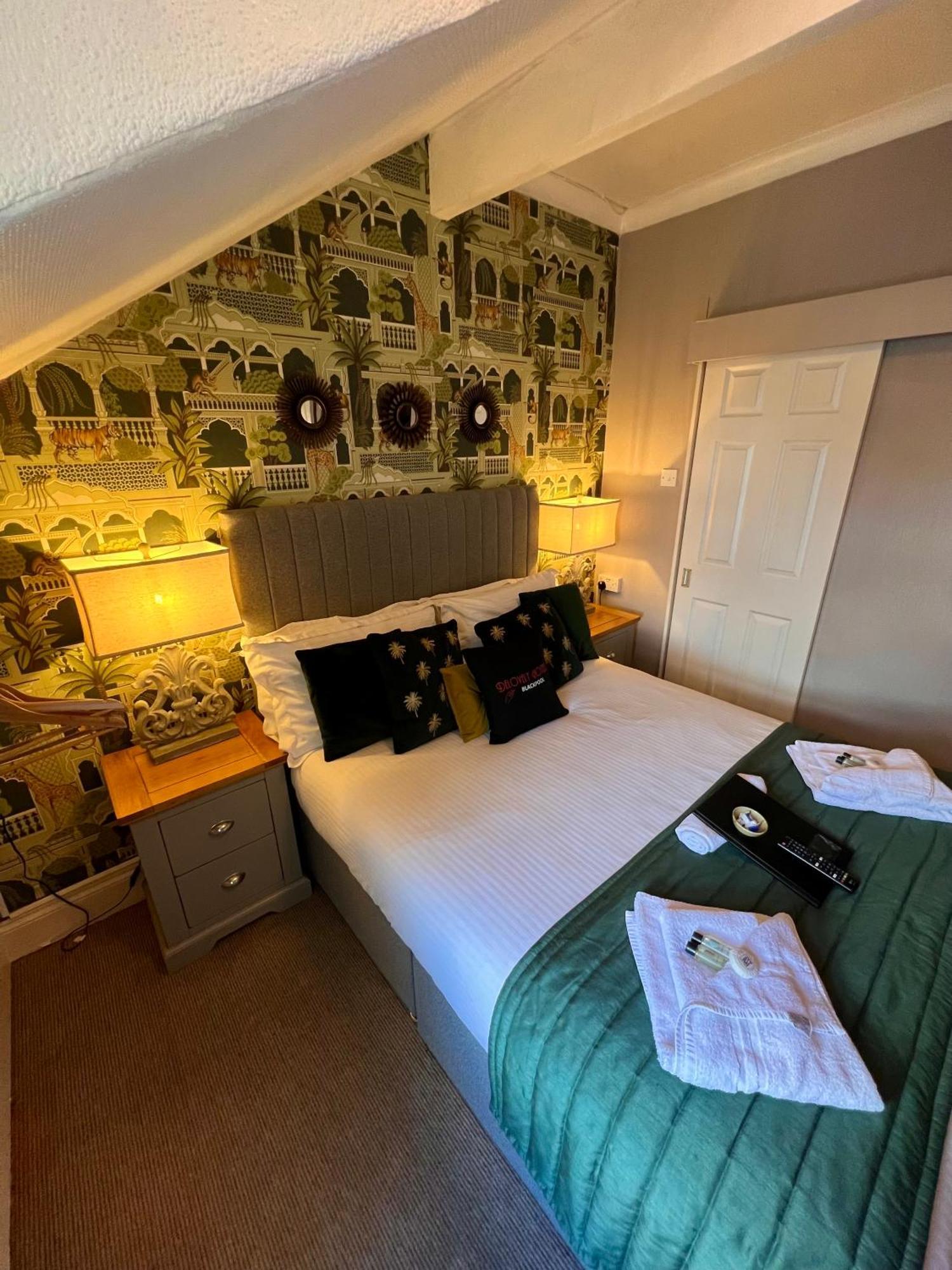 Delovely Hotel Blackpool Kültér fotó